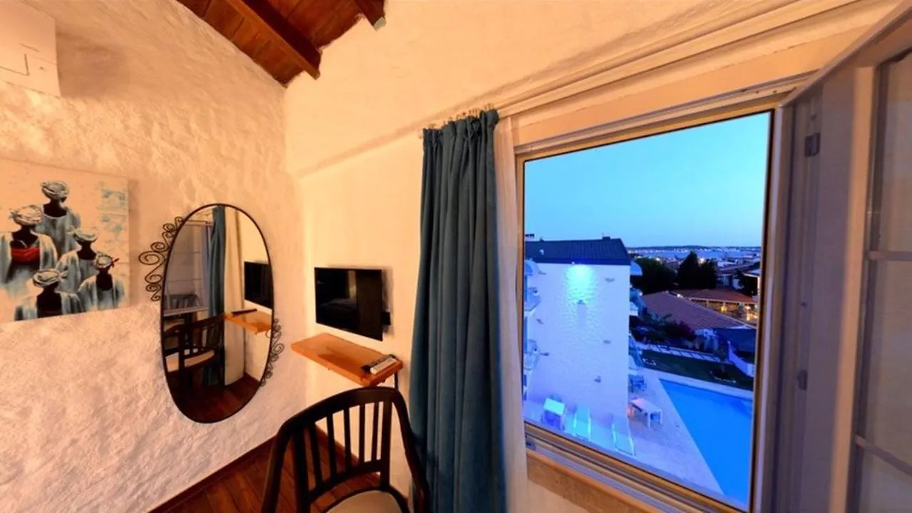 Cesme Elysium Hotel 0*,